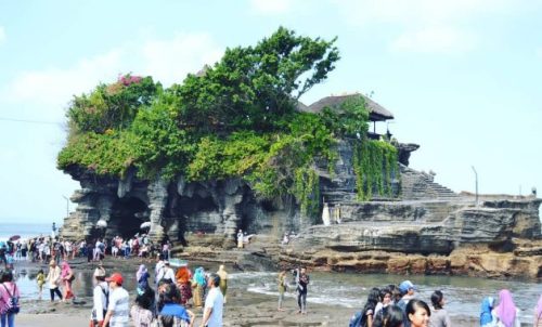 tanah lot bali
