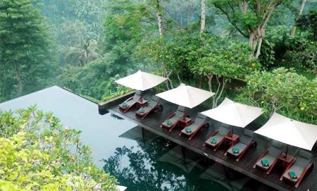 konsep unik hotel resort Indonesia