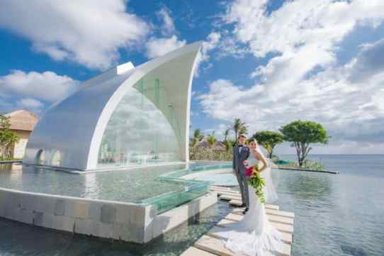 foto prewedding di ayana resort