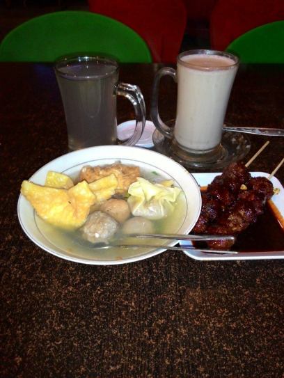 STMJ & Bakso Bakar Mergosono Kuliner Pedas Malang