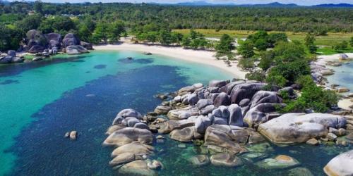 Pantai di Belitung