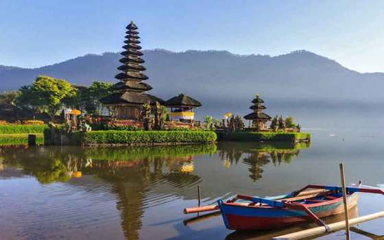 Pura Ulun Danu Berantan