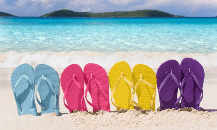 Disarankan memakai sandal, bukan sepatu