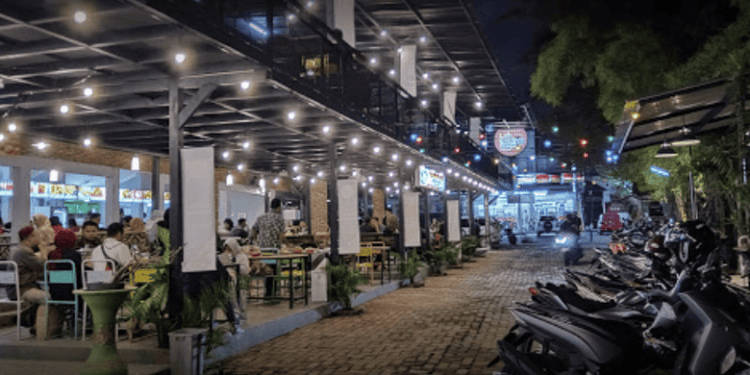 Pusat Wisata kuliner jakarta timur