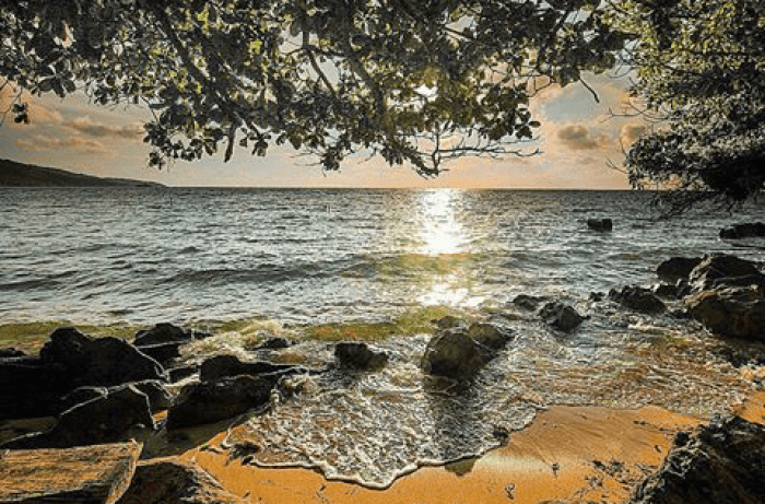 Pantai Pancuran Karimunjawa